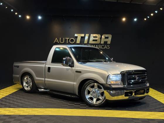 FORD F-250 4.2 XLT 4X2 CS TURBO INTERCOOLER DIESEL 2P MANUAL FORD F-250 4.2 XLT 4X2 CS TURBO INTERCOOLER DIESEL 2P MANUAL